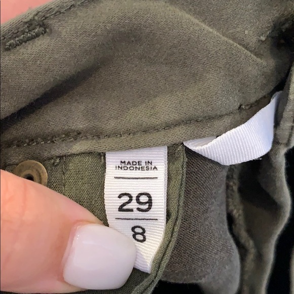 LOFT Green Pants - Picture 3 of 3